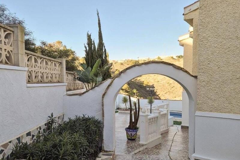 5 bedroom Villa for sale