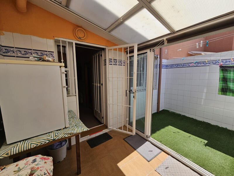 4 Schlafzimmer Stadthaus zu verkaufen