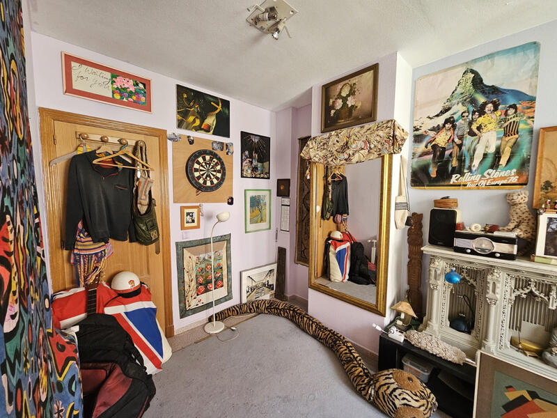 4 Schlafzimmer Stadthaus zu verkaufen