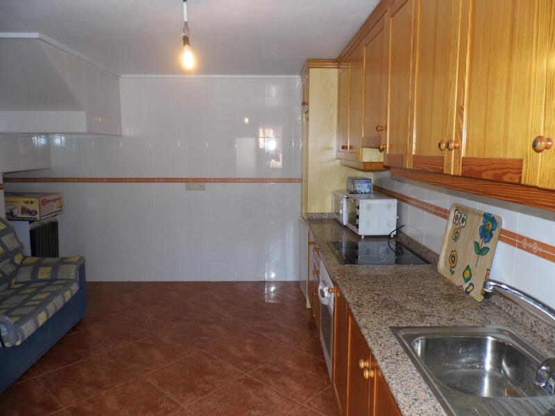3 slaapkamer Gezinswoning Te koop