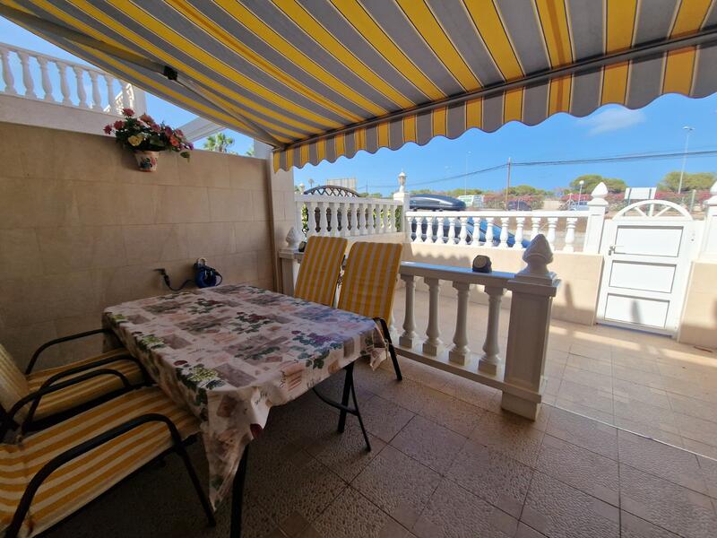 2 Schlafzimmer Stadthaus zu verkaufen