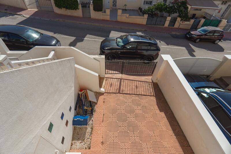 3 Schlafzimmer Stadthaus zu verkaufen