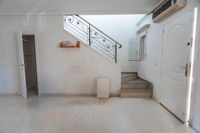 3 Schlafzimmer Stadthaus zu verkaufen