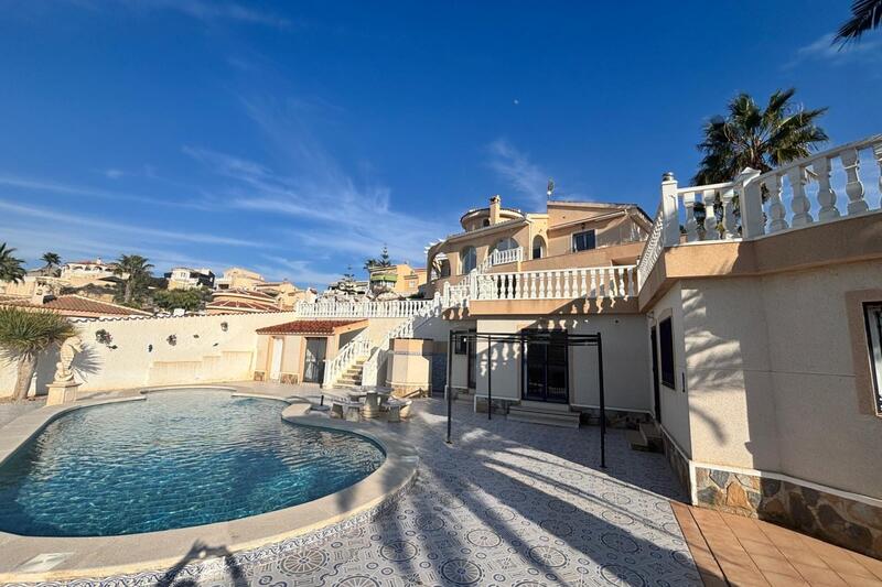 5 chambre Villa à vendre