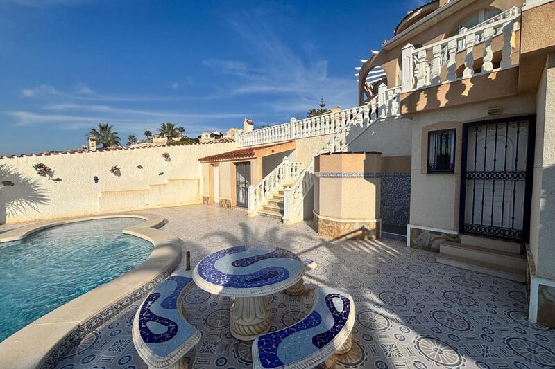 5 chambre Villa à vendre