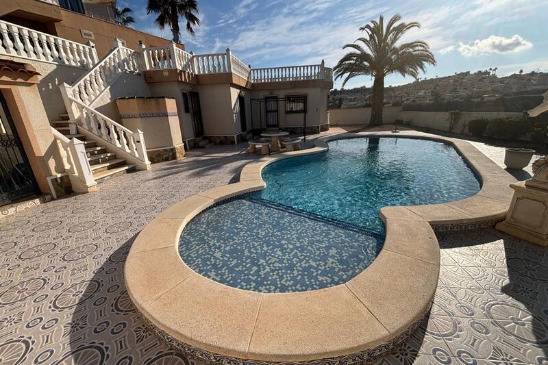 5 chambre Villa à vendre