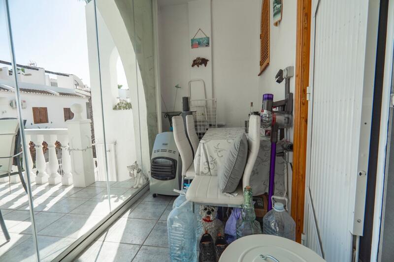 3 slaapkamer Gezinswoning Te koop
