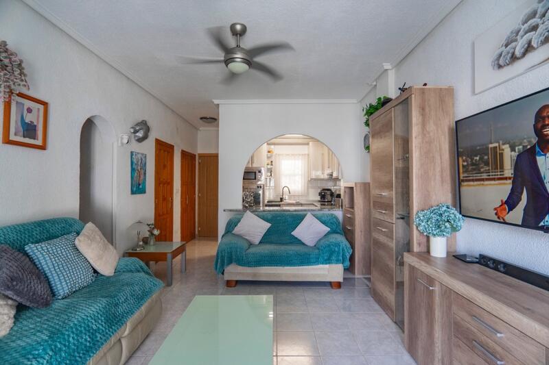 3 slaapkamer Gezinswoning Te koop