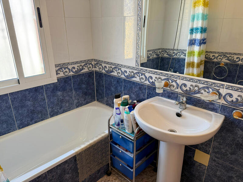 2 slaapkamer Appartement Te koop