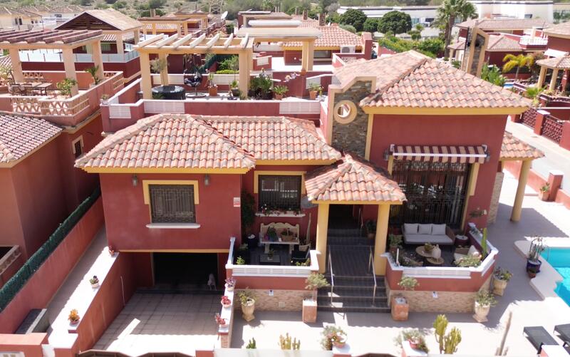 3 Cuarto Villa en venta