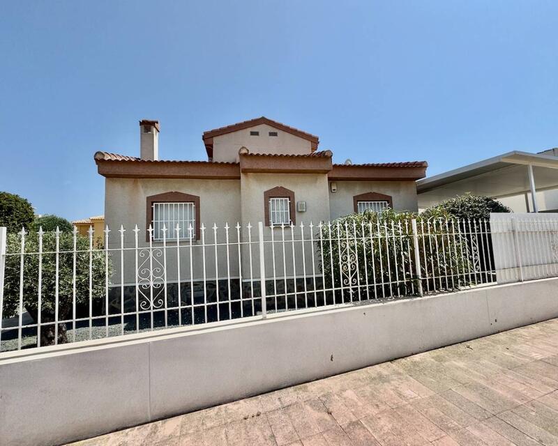 3 slaapkamer Villa Te koop