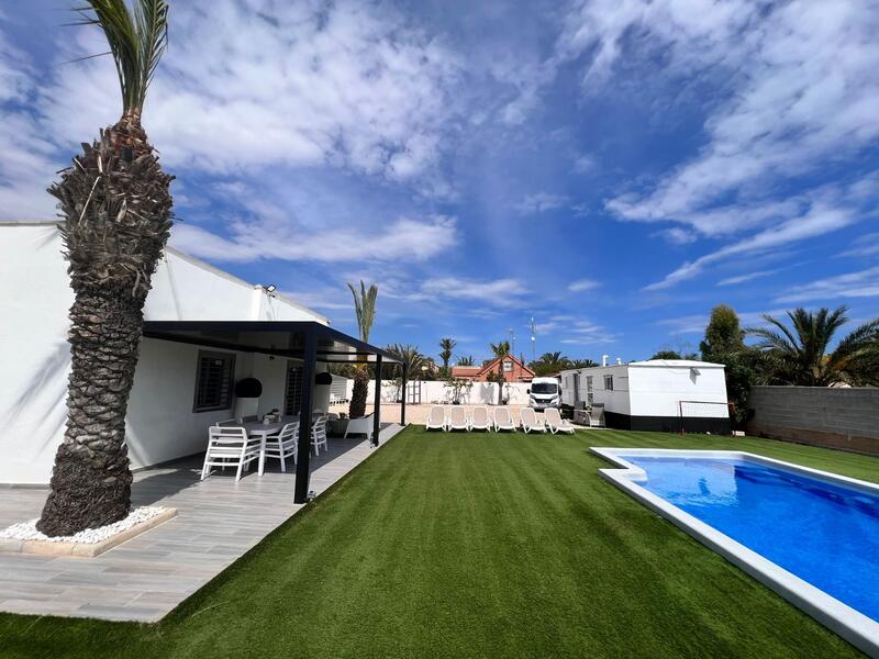 3 Cuarto Casa de Campo en venta
