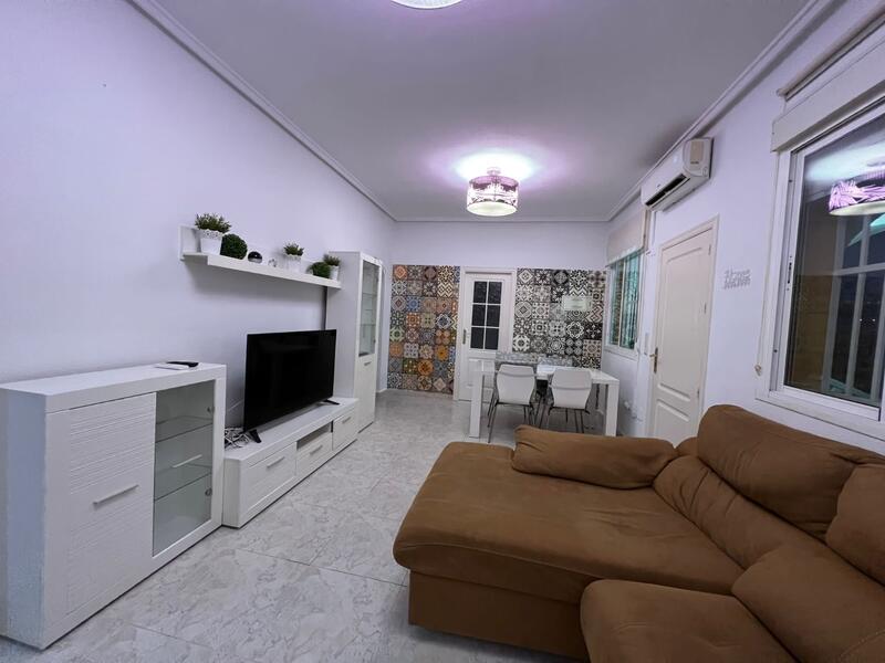 3 спальная комната вилла продается
