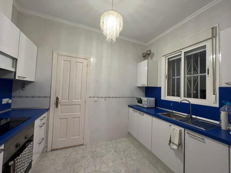 3 спальная комната вилла продается