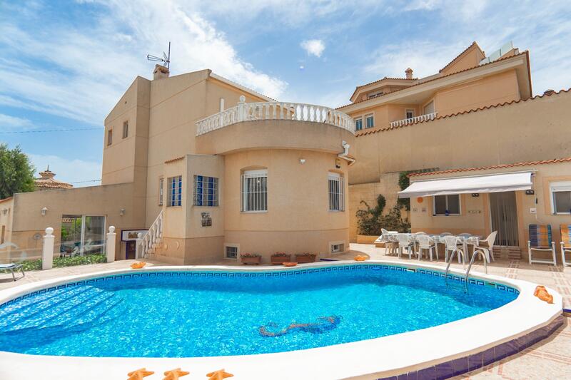 Villa à vendre dans Ciudad Quesada, Alicante