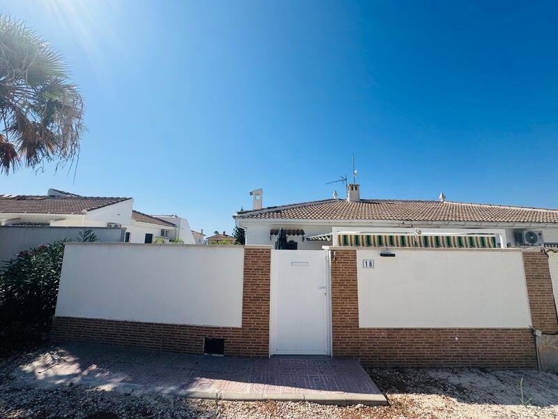 2 slaapkamer Villa Te koop