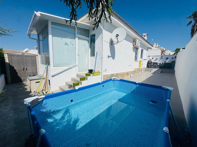 2 slaapkamer Villa Te koop