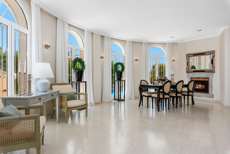 4 Schlafzimmer Villa zu verkaufen