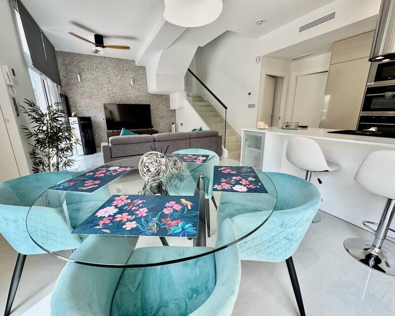 3 Cuarto Villa en venta