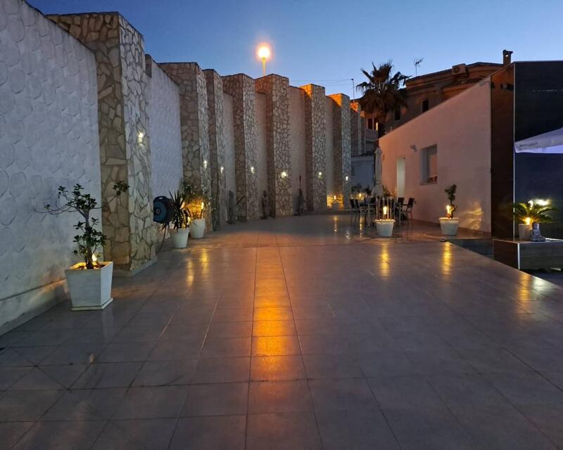 6 Cuarto Villa en venta
