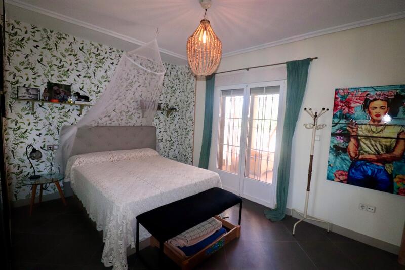 3 Cuarto Casa de Campo en venta