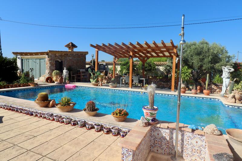 3 Cuarto Casa de Campo en venta