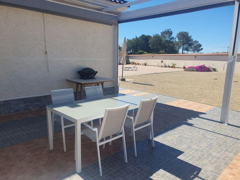 4 bedroom Villa for sale