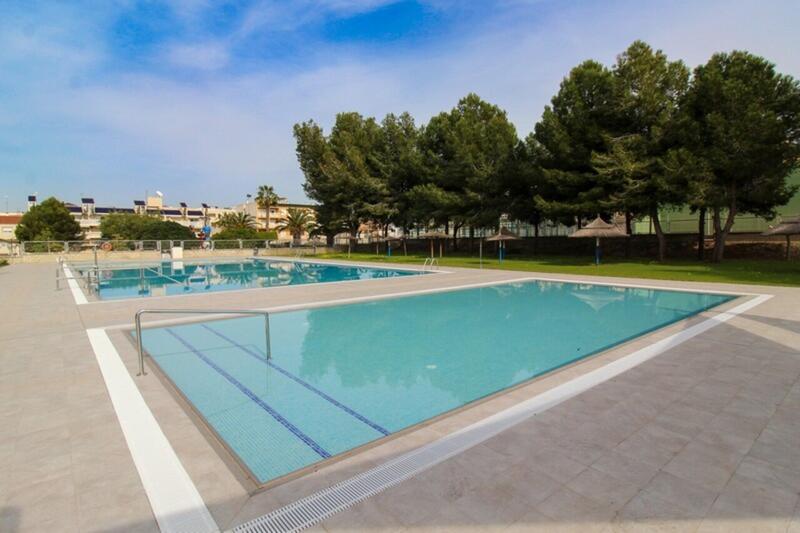 1 bedroom Apartment for sale