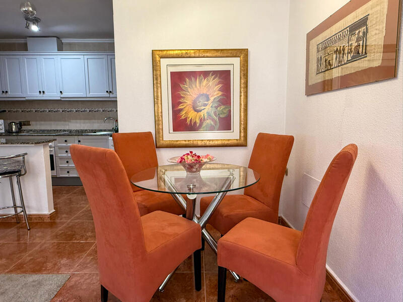 2 Schlafzimmer Stadthaus zu verkaufen