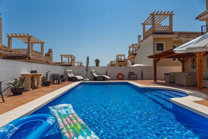 5 Cuarto Villa en venta