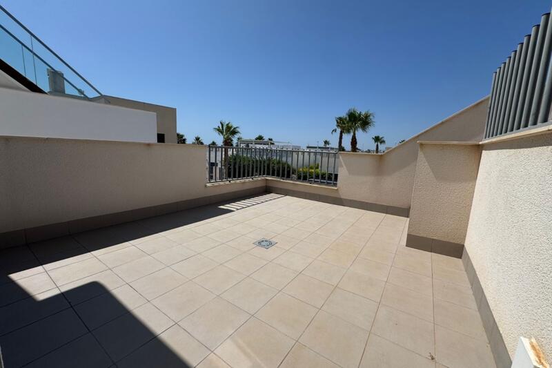 3 Cuarto Villa en venta