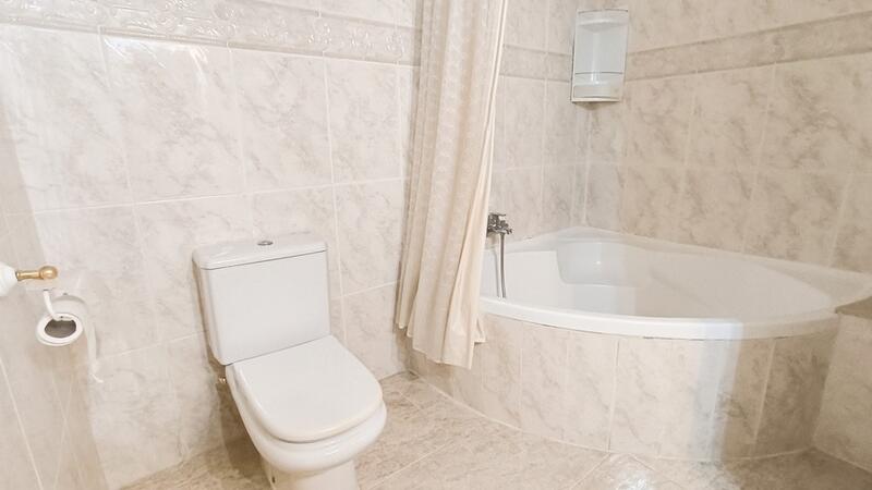 2 bedroom Townhouse for sale