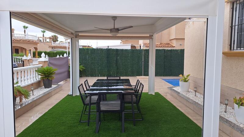 3 Cuarto Villa en venta