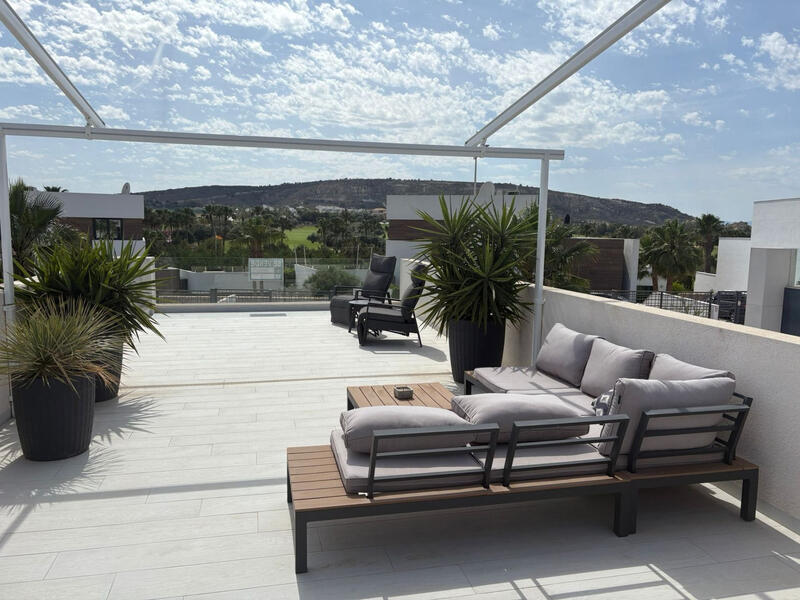 3 Cuarto Villa en venta