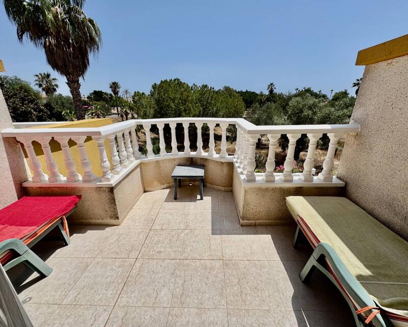2 Cuarto Villa en venta