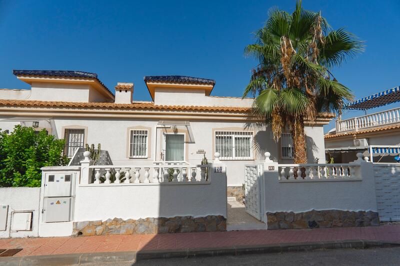 Villa zu verkaufen in Ciudad Quesada, Alicante