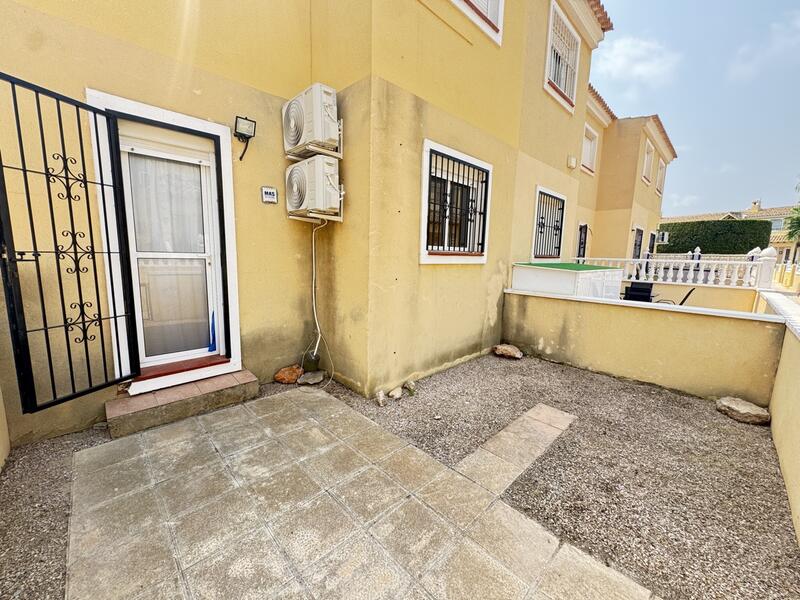2 slaapkamer Appartement Te koop