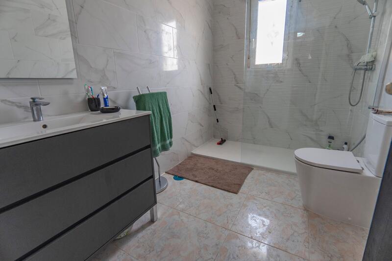 3 Cuarto Villa en venta