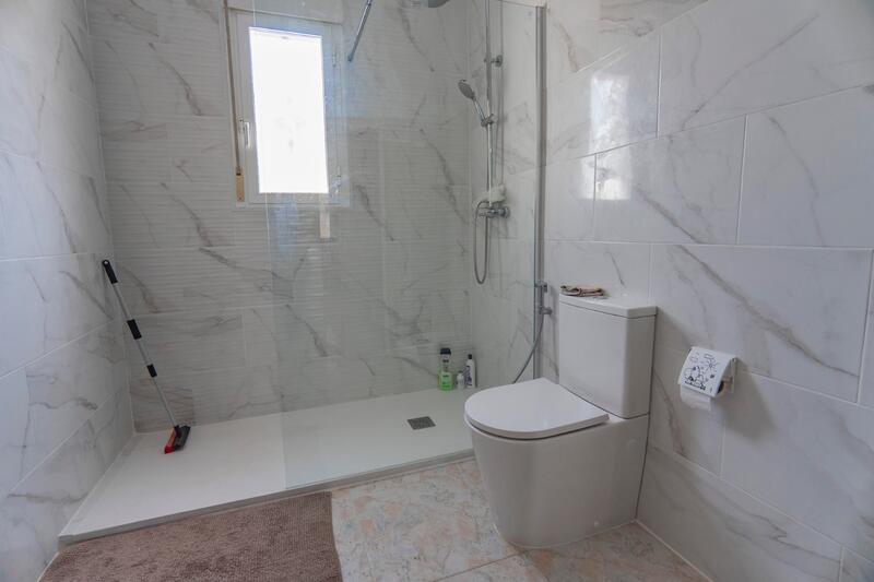 3 Cuarto Villa en venta