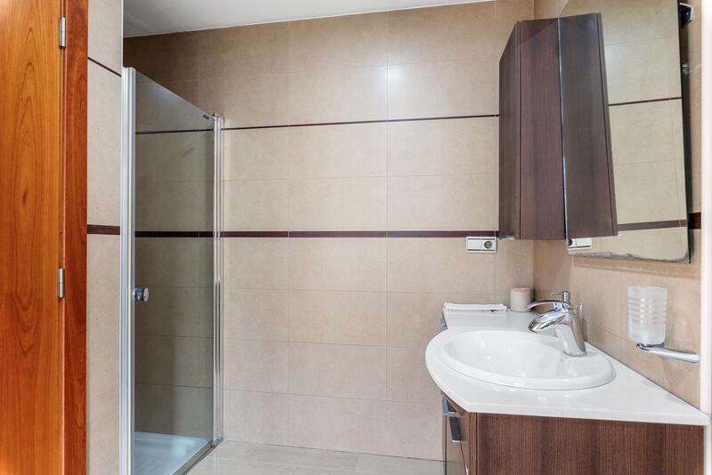 4 bedroom Townhouse for sale