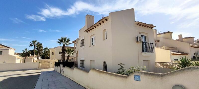 2 slaapkamer Appartement Te koop