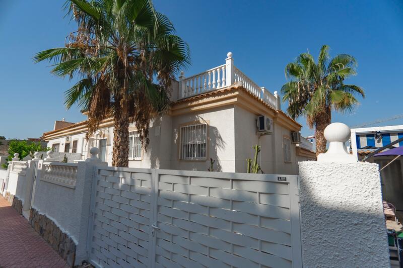 2 slaapkamer Villa Te koop