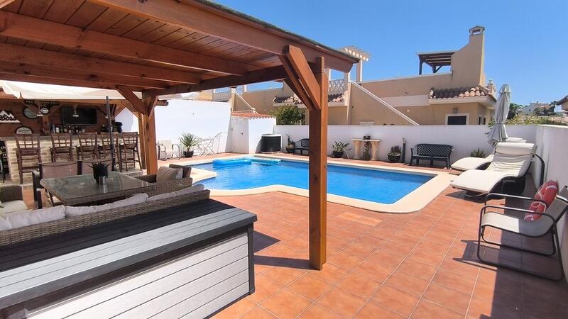 5 Schlafzimmer Villa zu verkaufen