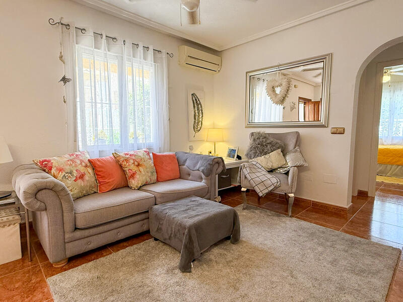 2 Schlafzimmer Stadthaus zu verkaufen