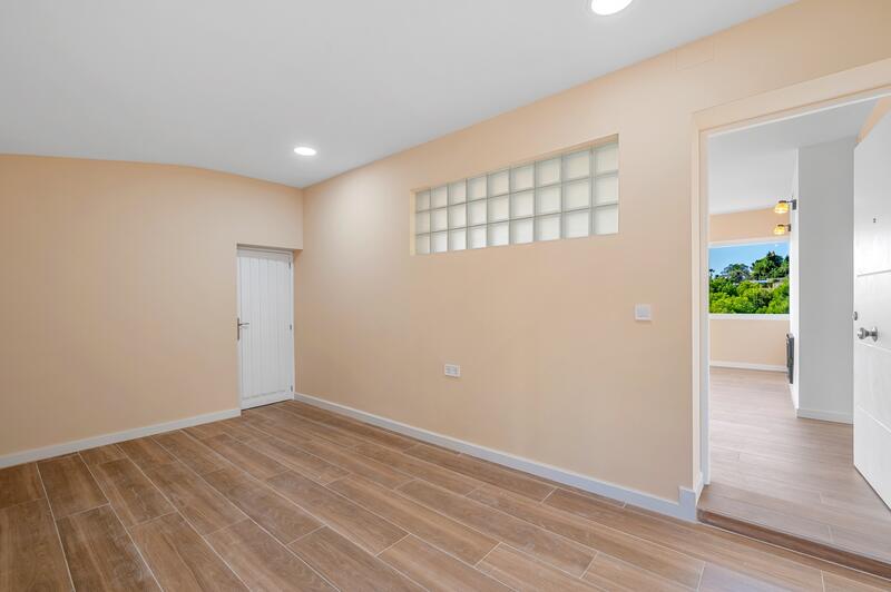 5 bedroom Villa for sale