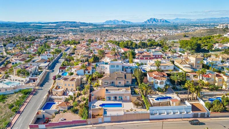 вилла продается в Ciudad Quesada, Alicante