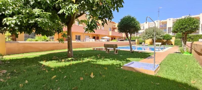 Townhouse for sale in Cabo Roig, Alicante