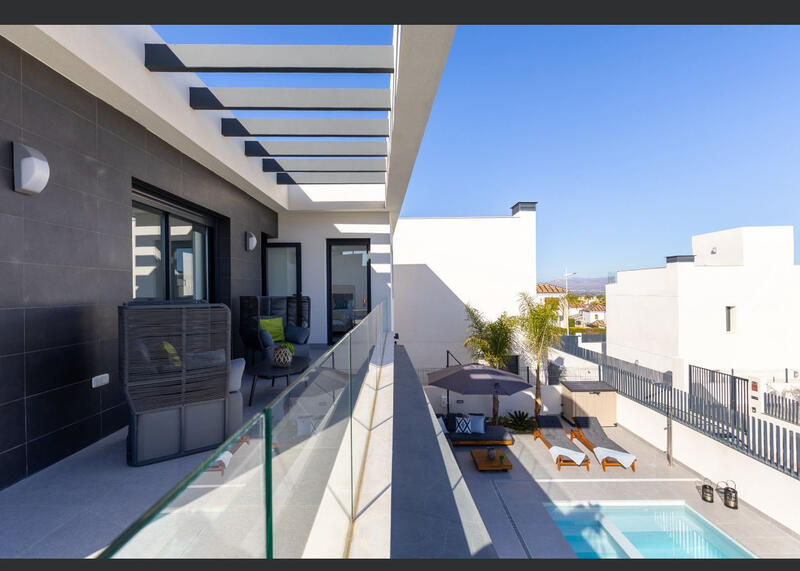 3 slaapkamer Villa Te koop