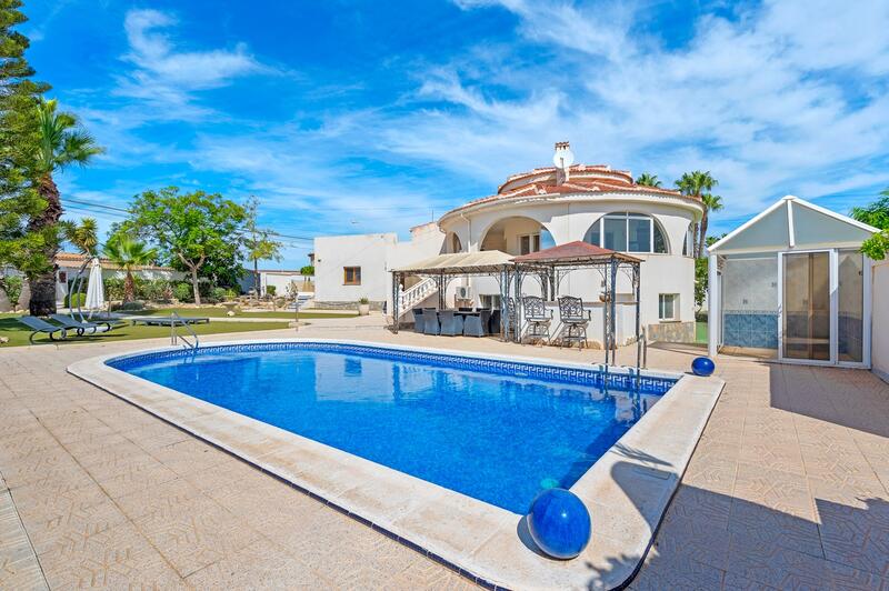 Villa zu verkaufen in Ciudad Quesada, Alicante