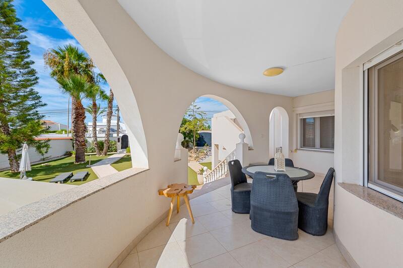 5 Schlafzimmer Villa zu verkaufen